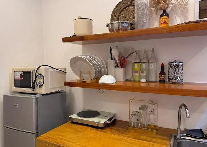 Boho Style Cozy Unit Along Edsa, 3mins Walk From Gma Mrt Kamuning Manila