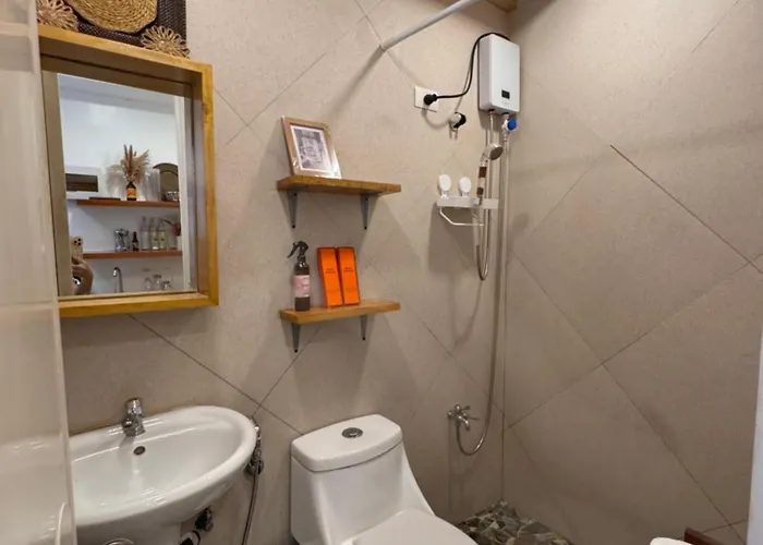 Boho Style Cozy Unit Along Edsa, 3mins Walk From Gma Mrt Kamuning * Manila