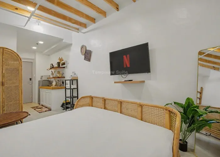 Boho Style Cozy Unit Along Edsa, 3mins Walk From Gma Mrt Kamuning Manila